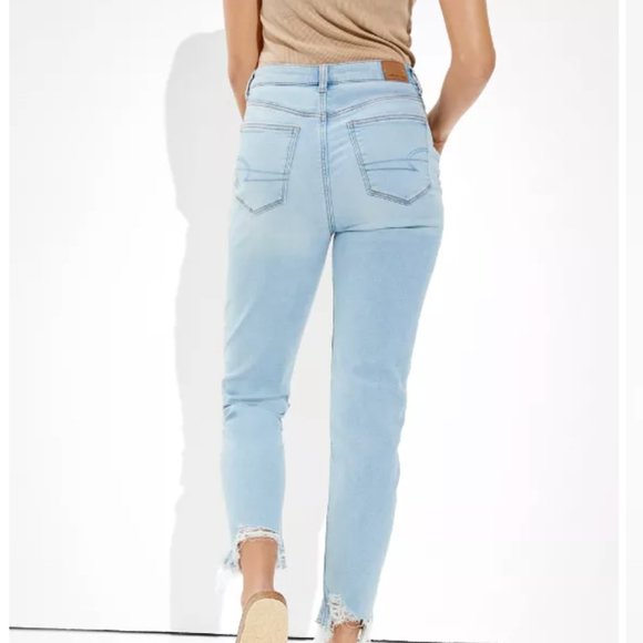 American Eagle Outfitters Denim - American Eagle Women's Ne(x)t Level Soft Knit Mom Jean Size 12